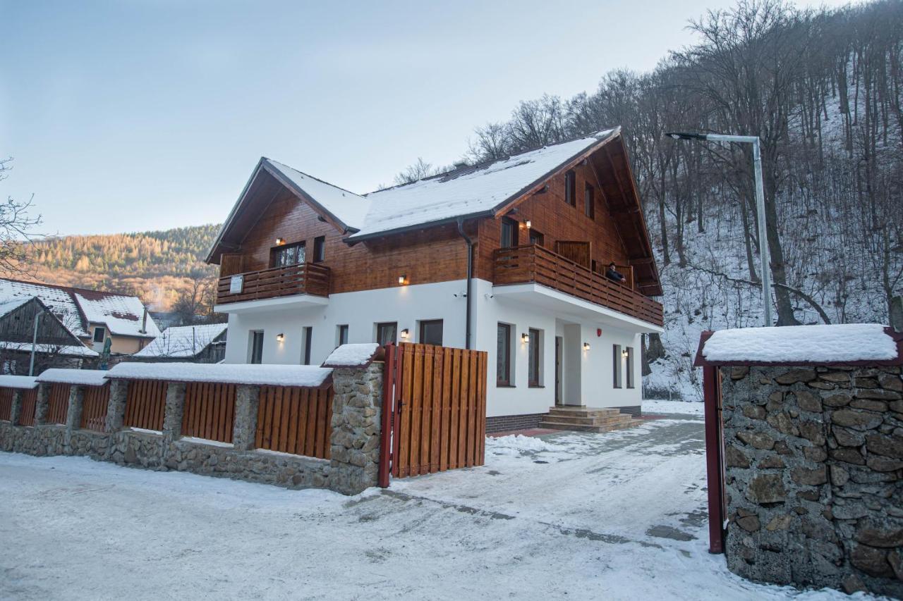 Livada Amely Hotel Szebengálos Kültér fotó