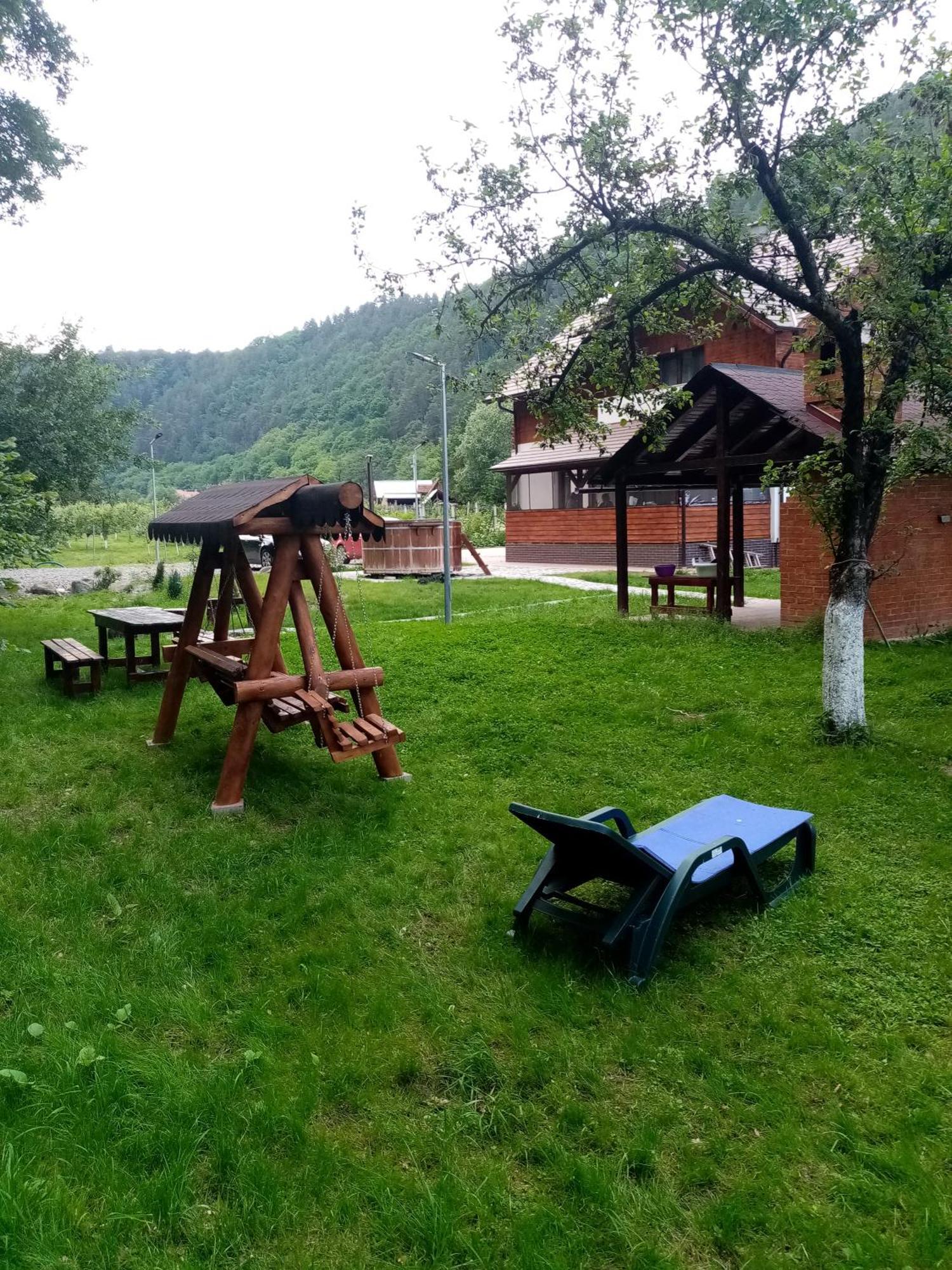 Livada Amely Hotel Szebengálos Kültér fotó